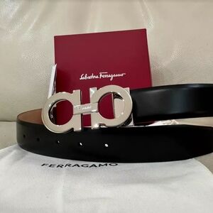 NEW ADJUSTABLE BLACK LEATHER SALVATORE FERRAGAM0 BELT SILVER BUCKLE